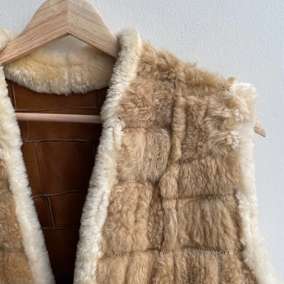 Vintage Brown and Cream Leather Vest - Picture 11 of 16